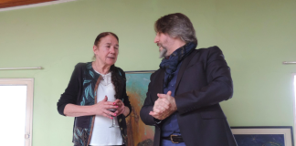 El multiverso pictórico y relacional de Carlos Aragón